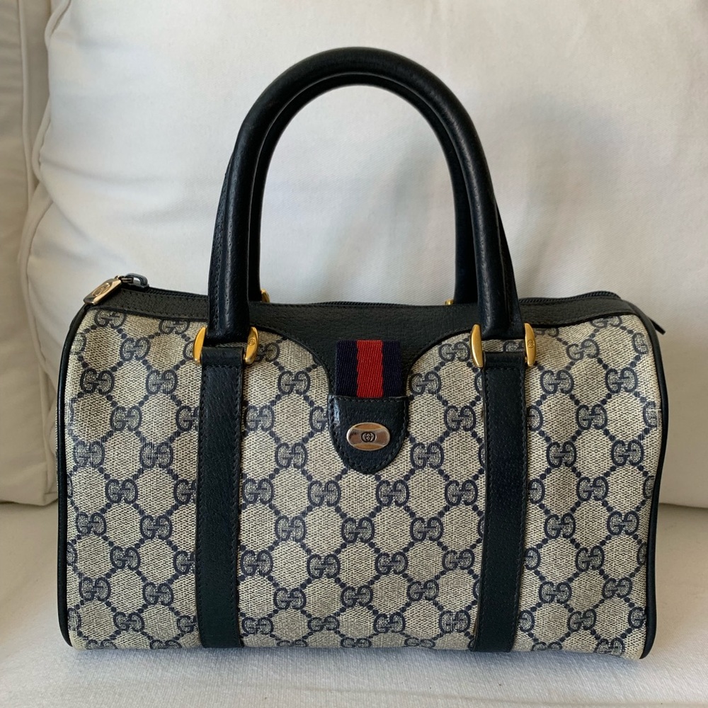 🔴SOLD🔴Gucci Bag - Picture 2 of 8